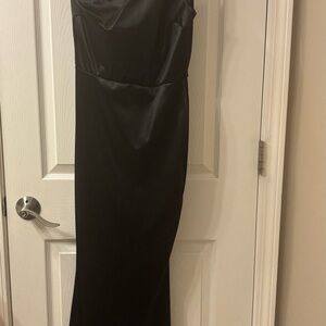 Baltic Born Black Sweetheart Strapless Gown